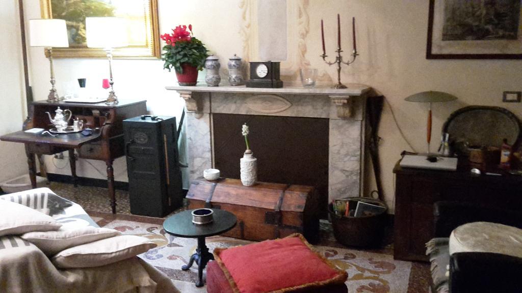ジェノヴァLa Casa Di Einsteinアパートメント エクステリア 写真